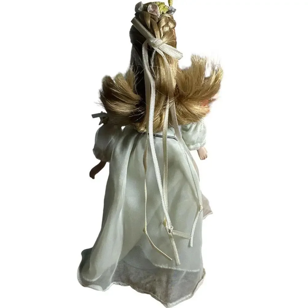 Doll 9 Inch Avon Cinderella Fairy Tale Doll Collection, Royalton Collection  Goo